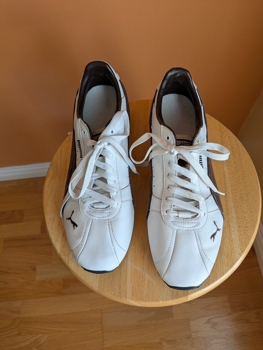Puma Men’s White & Brown Lace-Up Sneakers Size 8.5